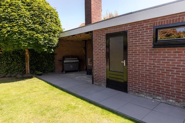 Foto 38 van da Costaweg 13