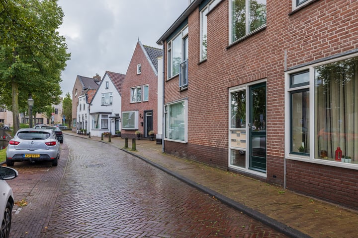 Bekijk foto 3 van Vliet Zuidzijde 46