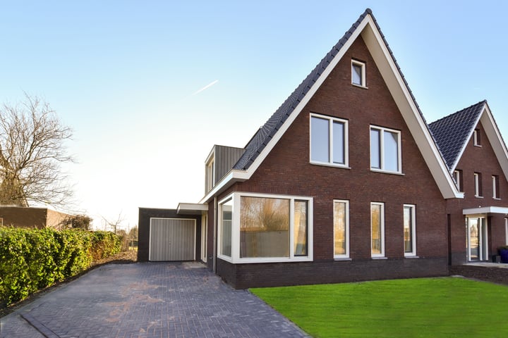 Eerste Hoefweg 6