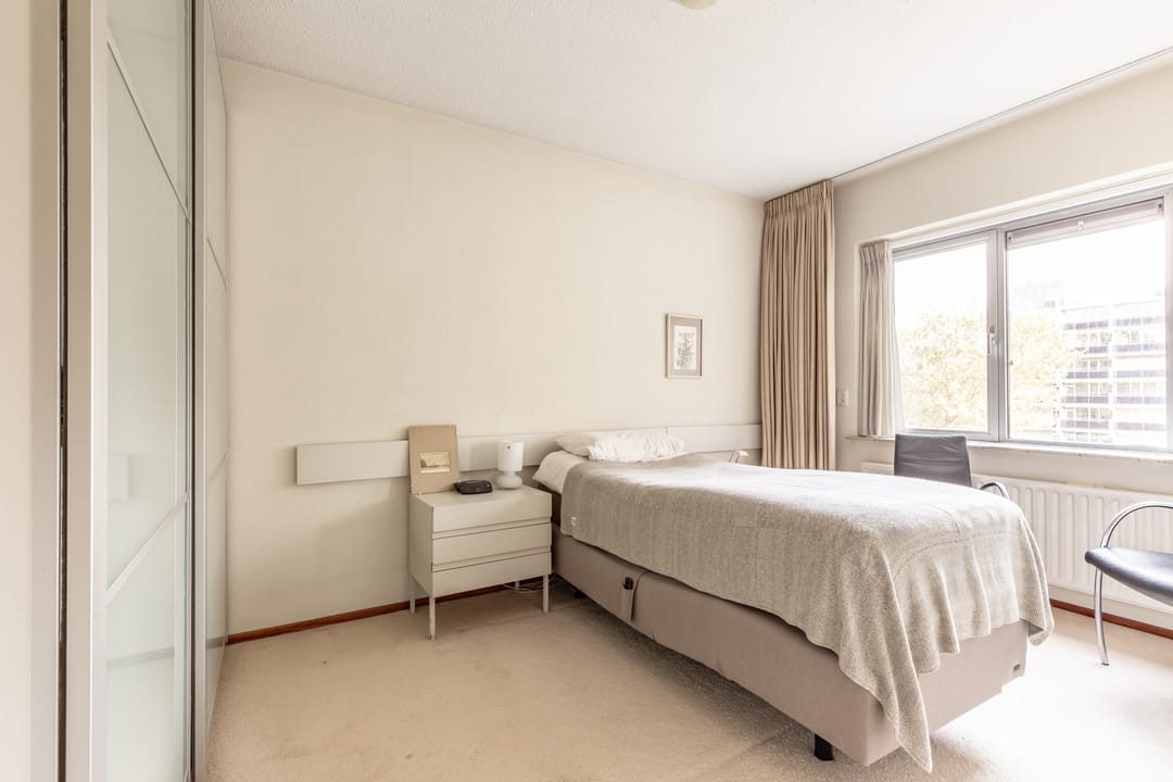 Foto 13 van Bartoklaan 25