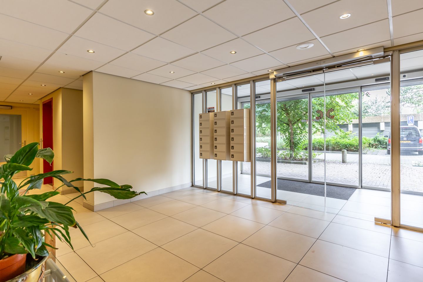 Foto 19 van Bartoklaan 25