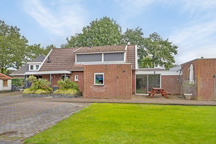 Foto 30 van Deursenseweg 6