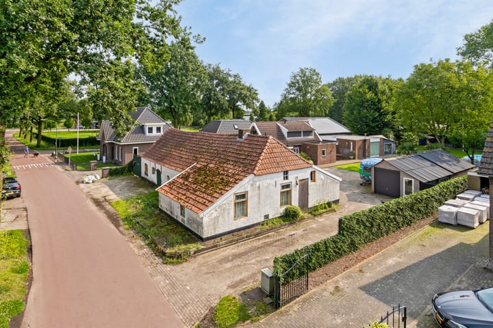 Foto 42 van Deursenseweg 6