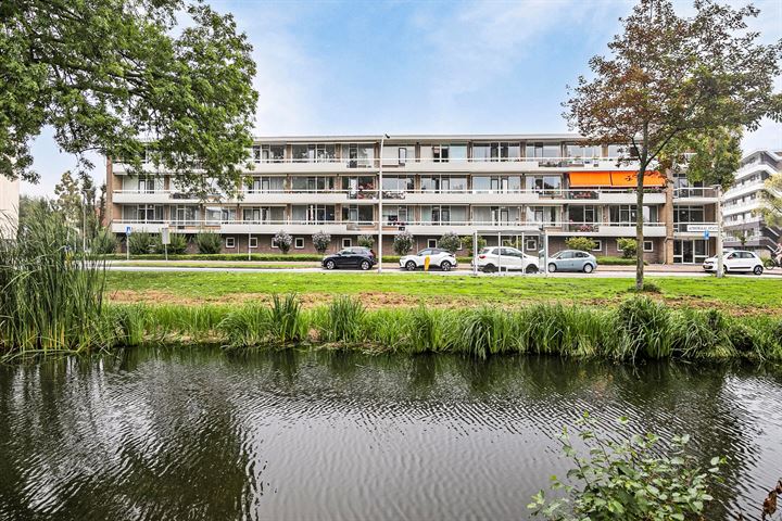 Bekijk foto 3 van Admiraal de Ruyterweg 11