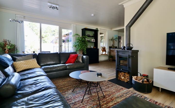 Foto 4 van Helmweg 6