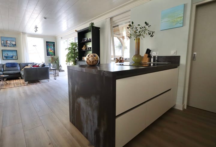 Foto 7 van Helmweg 6