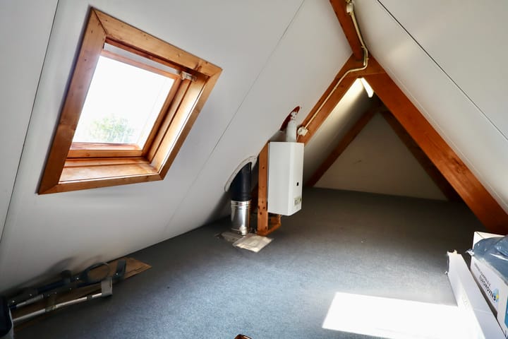 Foto 21 van Helmweg 6