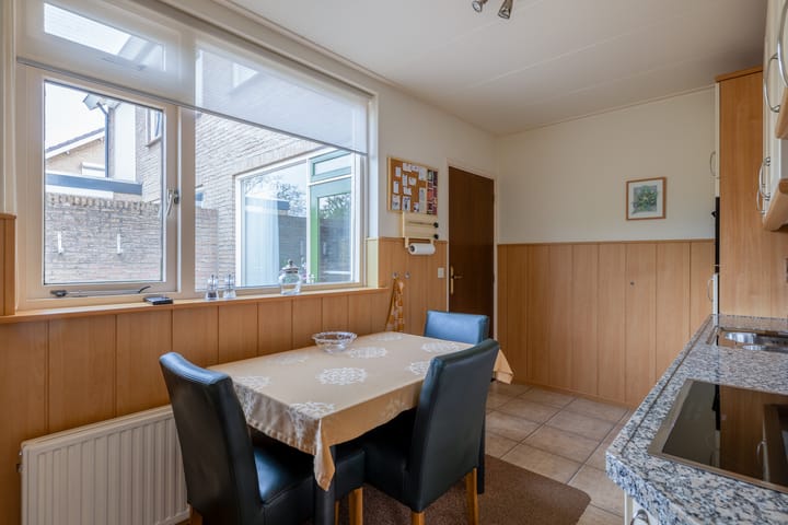 Photo 14 of Appelstraat 13