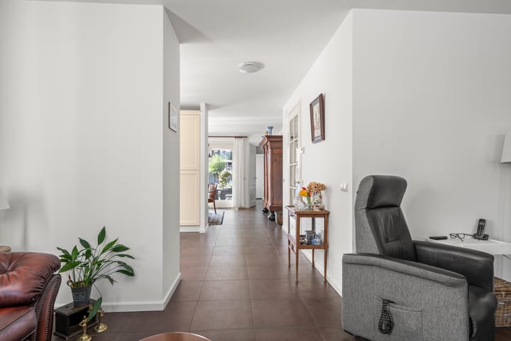 Foto 16 van Molenparkweg 39