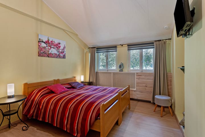 Photo 34 of Rutjensstraat 3