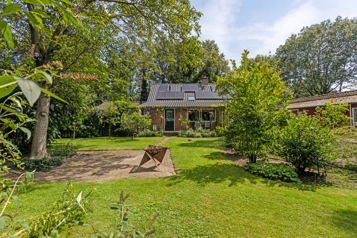 Photo 49 of Rutjensstraat 3