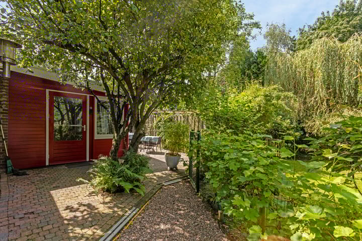 Photo 43 of Rutjensstraat 3