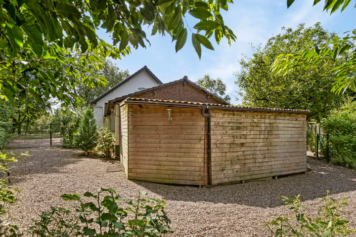 Photo 52 of Rutjensstraat 3