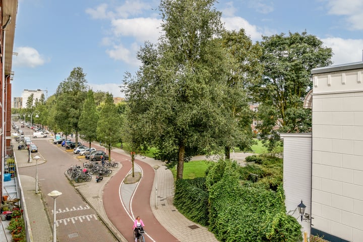 Bekijk foto 8 van Theophile de Bockstraat 3-2