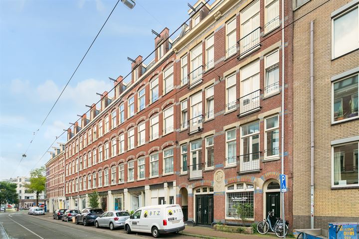 View photo 3 of Van der Hoopstraat 49-C