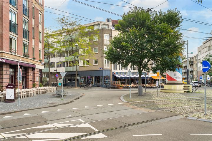 View photo 38 of Van der Hoopstraat 49-C