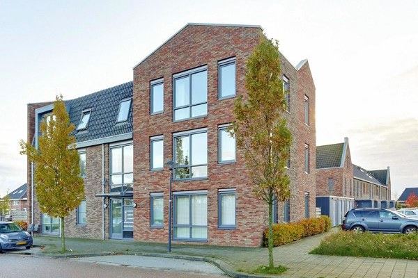 View photo of Jan Doustraat 25