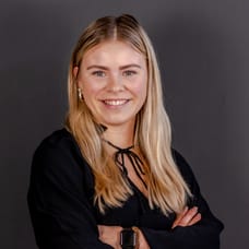 Loise Passenier - Commercial Employee