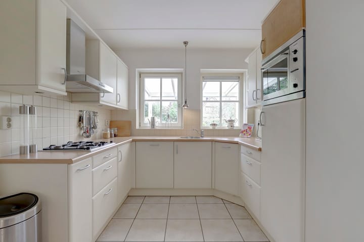 Foto 17 van Anna van Saksenlaan 2