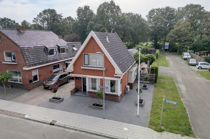 Foto 2 van Julianastraat 129