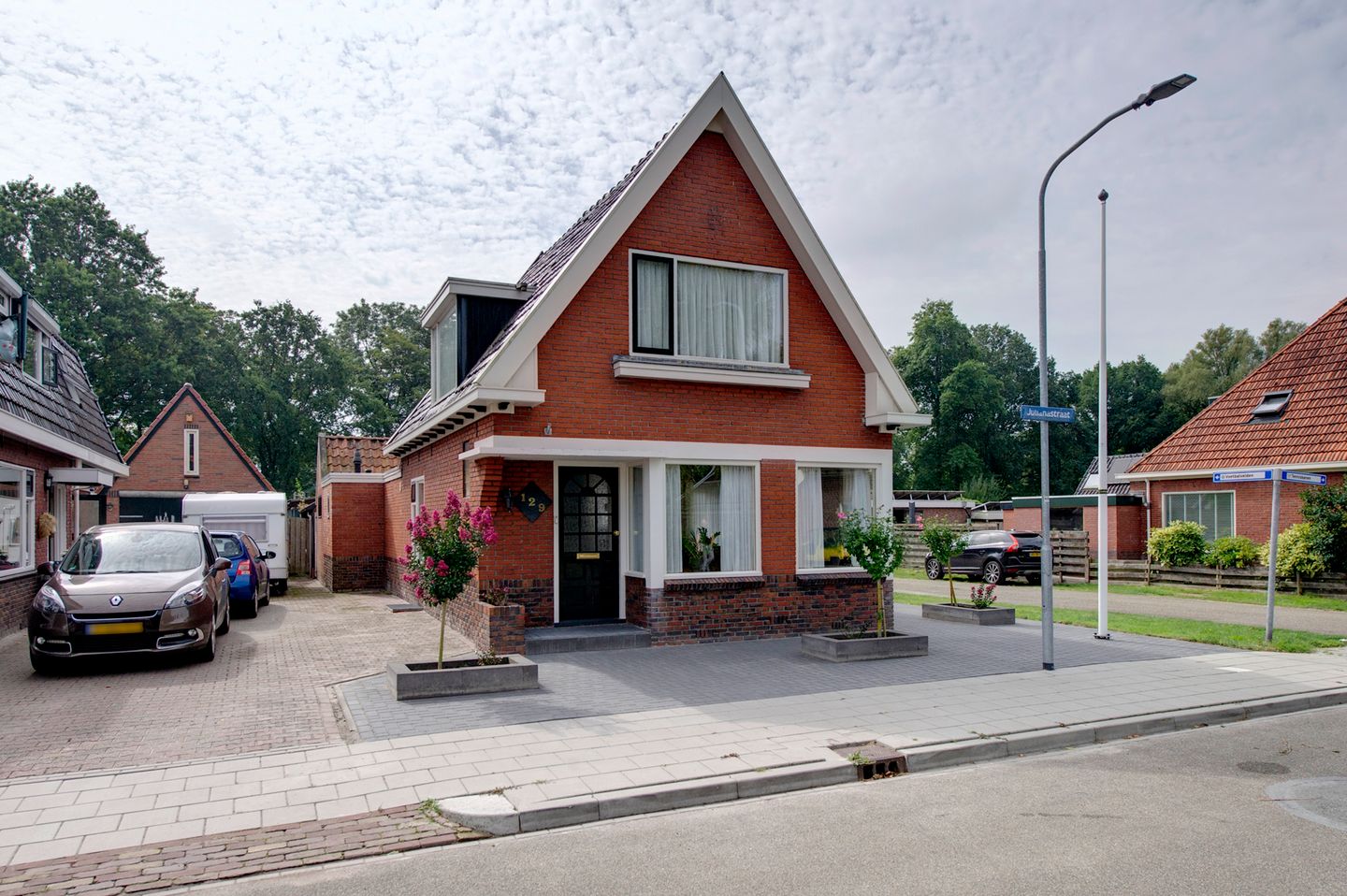 Foto 5 van Julianastraat 129