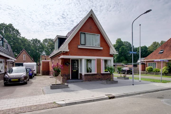 Foto 5 van Julianastraat 129