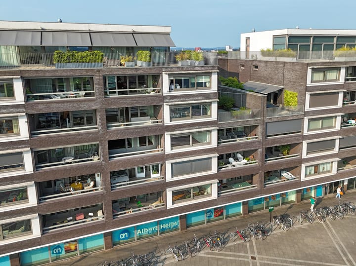 Foto 21 van Plein 1992 48-D