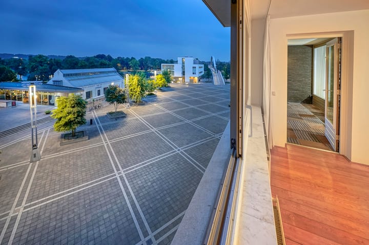 Foto 19 van Plein 1992 48-D