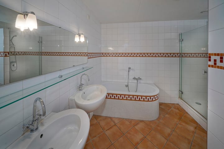 Foto 15 van Plein 1992 48-D