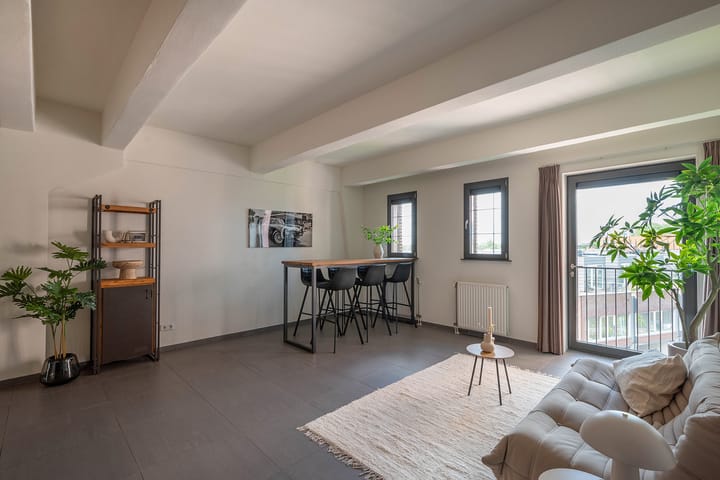 Foto 4 van Max Euweplein 21