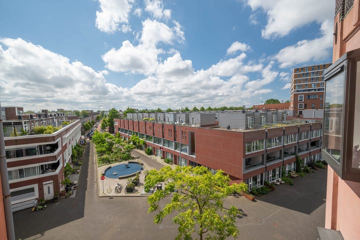 Foto 6 van Max Euweplein 21