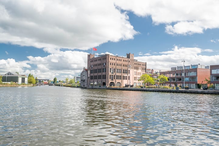 Foto 20 van Max Euweplein 21