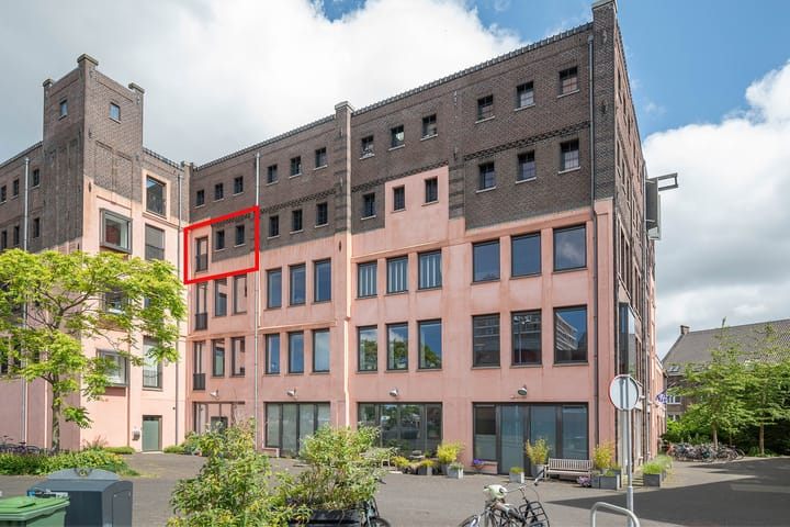 Foto 22 van Max Euweplein 21