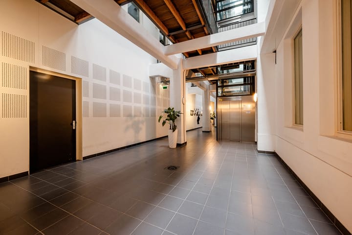 Foto 30 van Max Euweplein 21