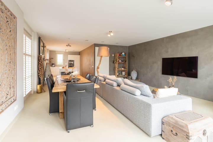 Foto 9 van Anemoonlaan 1