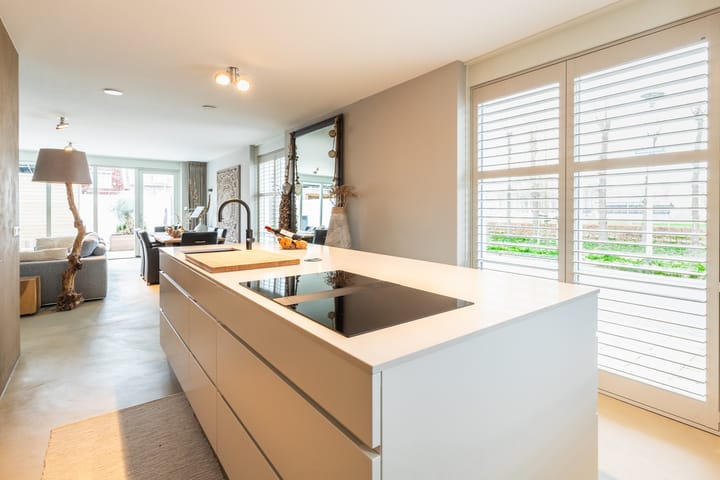 Foto 13 van Anemoonlaan 1