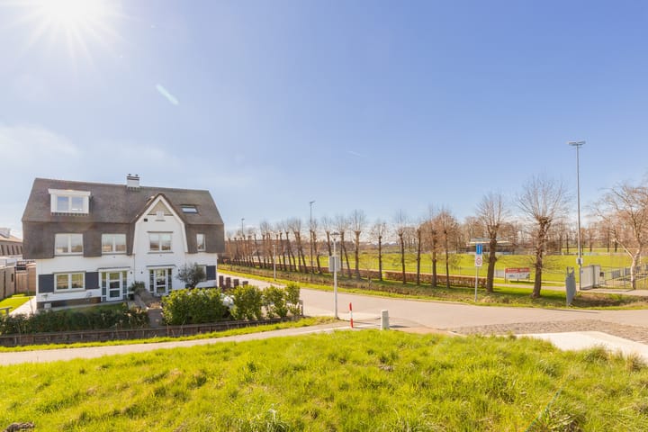 Foto 51 van Anemoonlaan 1