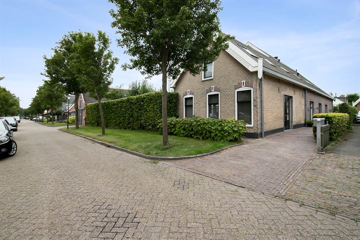 View photo 71 of Middelstraat 14