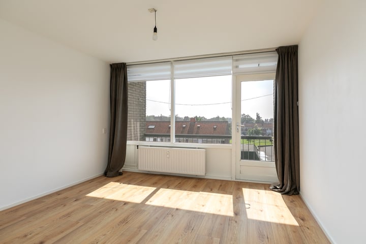 Bekijk foto 4 van Rijnauwenstraat 102-A