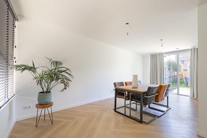 Foto 5 van Europaweg-Noord 13