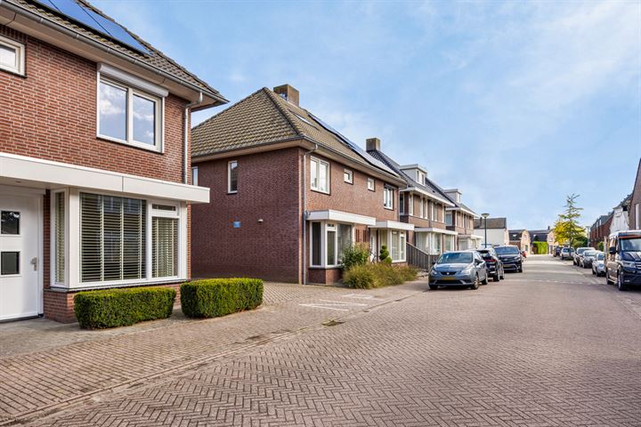 Bekijk foto 47 van Roestenbergstraat 67-A