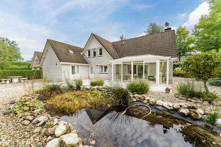 Foto 1 van Kamerlingh Onneshof 33