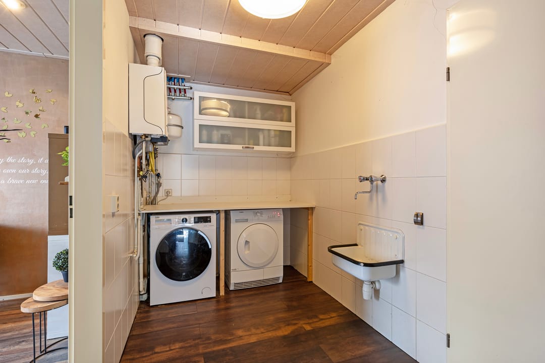 Photo 32 of Scheldestraat 4-A