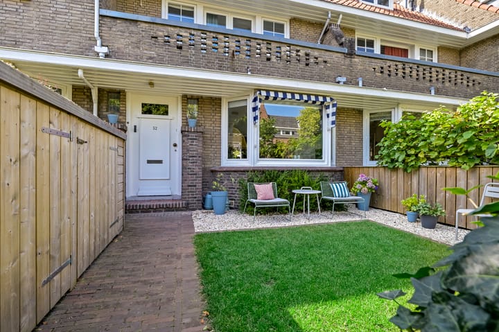 Photo 15 of Kerkstraat 52