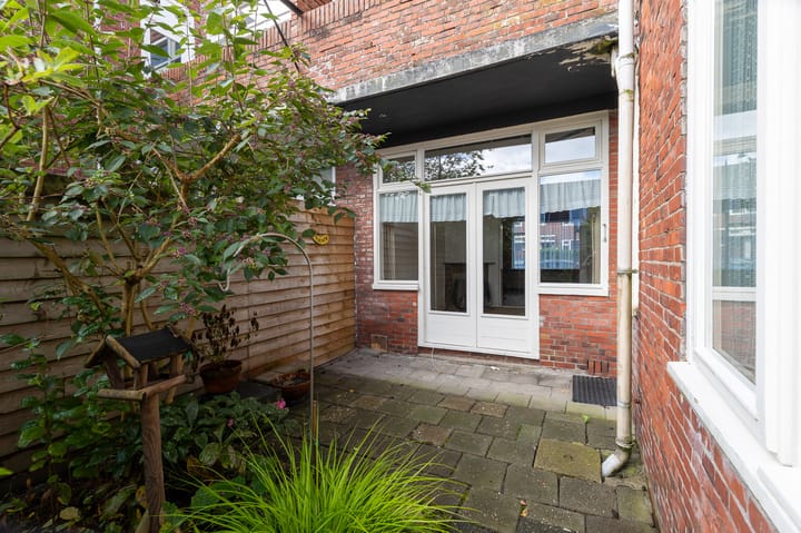 Foto 17 van Helper Weststraat 40