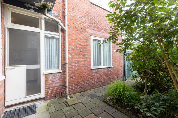 Foto 22 van Helper Weststraat 40