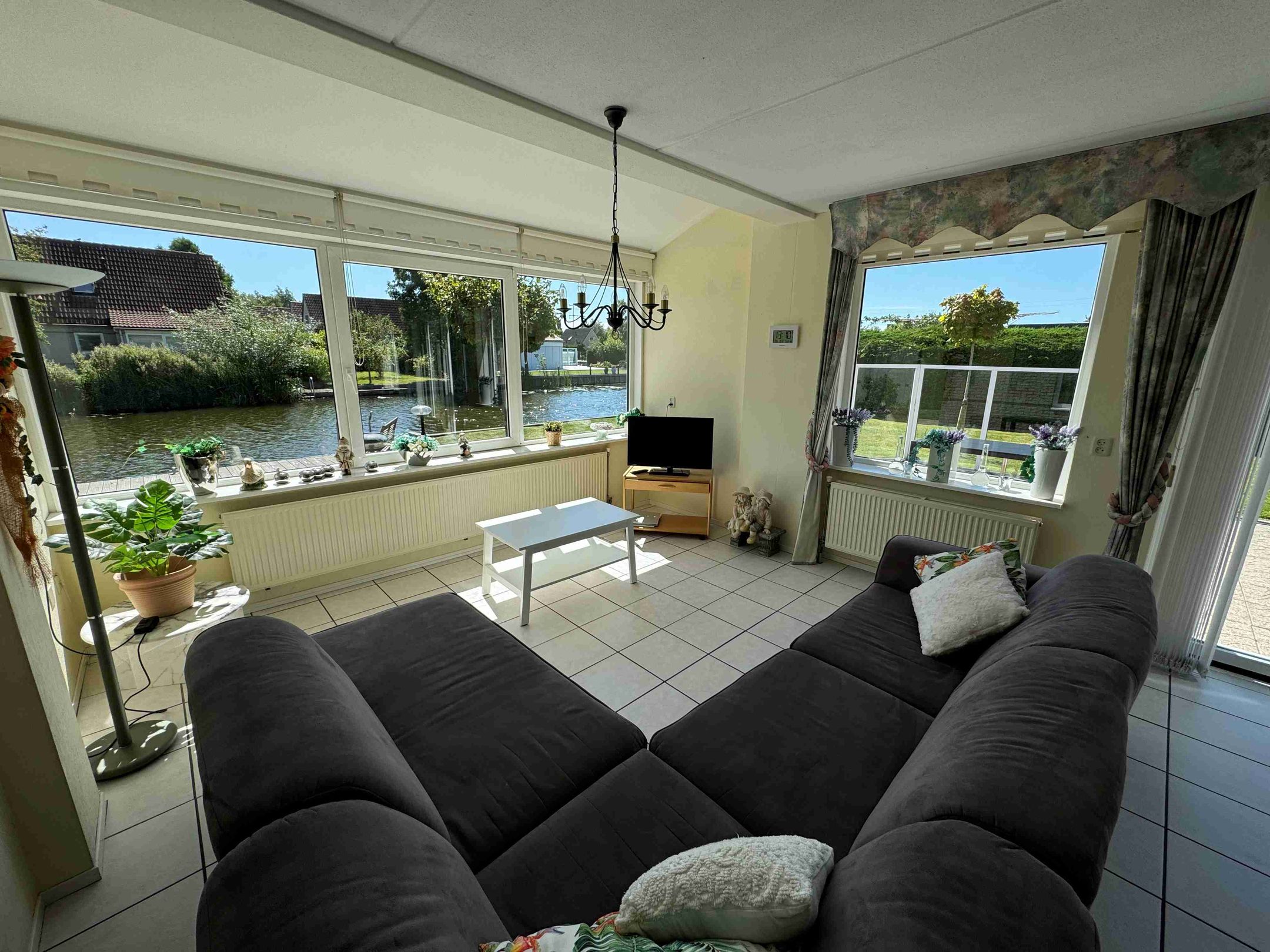 Foto 3 van Droge Wijmersweg 5-186