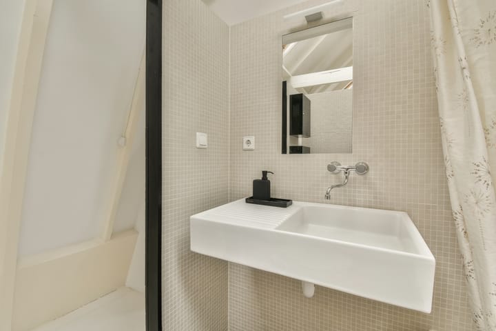 Foto 21 van Swammerdamstraat 28-2