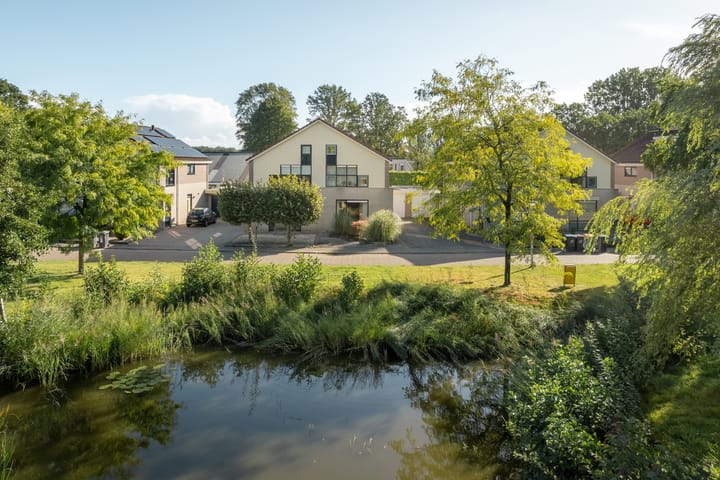 Foto 10 van Valkstraat 46