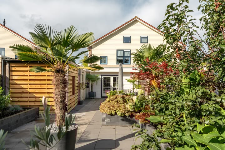 Foto 16 van Valkstraat 46